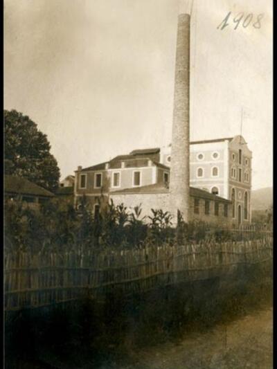 Περίοδος κατασκευής τού εργοστασίου, 1908