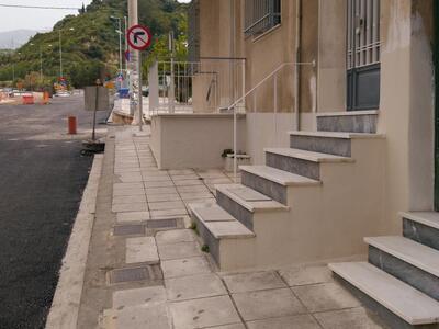 Πάτρα: Έχετε ξαναδεί μπαλκόνι να... &quo...