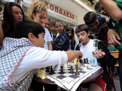 Μαθήματα σκάκι στα Καλάβρυτα