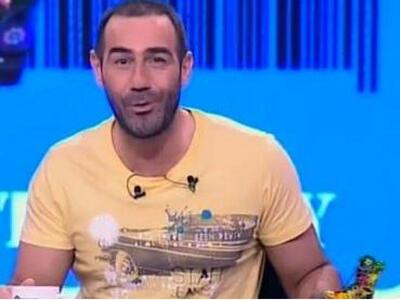 Κανάκης: Με ποιαν μιλάει με μηνύματα κατ...