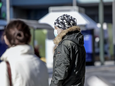 Στο «μικροσκόπιο» η Όμικρον 2, συνεδριάζ...