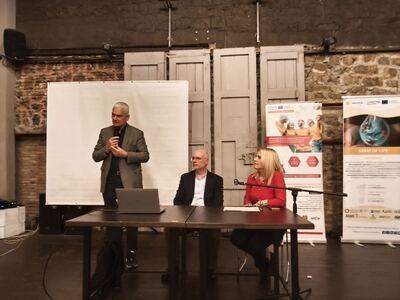 Χορήγηση εξοπλισμού από την Π.Ε. Αχαΐας ...