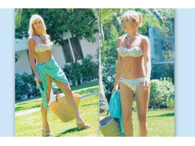 Η Φαίη Σκορδά μαγνητίζει τα βλέμματα με ...