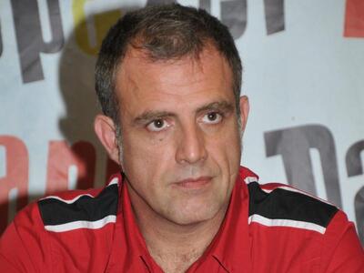 Καρέ καρέ η εκδήλωση του Πασχάλη Τσαρούχ...