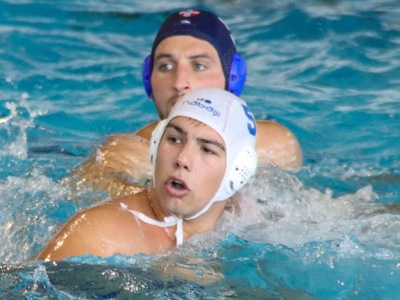 Ο Άγγελος Σοφός θέλει να πανηγυρίσει την...