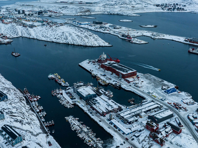 Bloomberg: Το σχέδιο Τραμπ για τη Γροιλα...