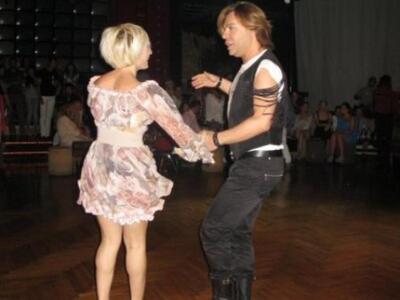 "Επαγγελματίας" χορευτής πλέον...