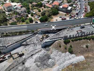 ΚΑΤΑΡΡΕΥΣΗ ΓΕΦΥΡΑΣ ΠΕΡΙΜΕΤΡΙΚΗΣ ΠΑΤΡΑΣ: Δείτε φωτογραφίες από drone