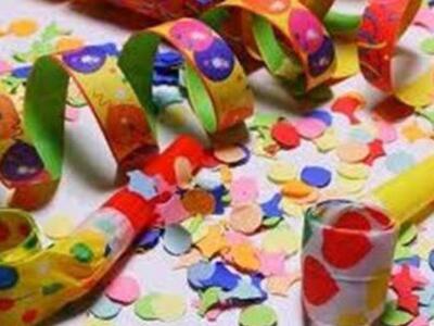 Οι Κεφαλλήνες της Πάτρας χορεύουν καρναβ...