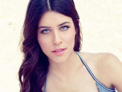 ΔΕΝ ΥΠΑΡΧΟΥΝ ΛΟΓΙΑ: Δείτε την Demy χωρίς...