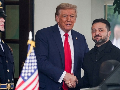 Financial Times: Οι ΗΠΑ στηρίζουν ευρωπα...