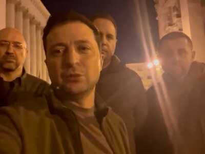 Ουκρανία: Εμφανίστηκε ο Ζελένσκι με βίντ...