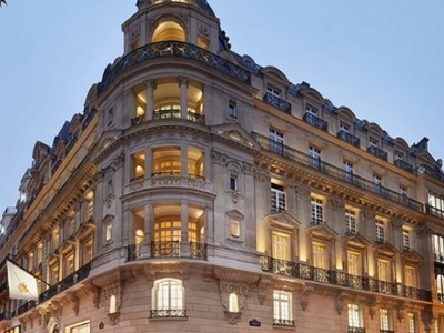 Το κτίριο στο Παρίσι