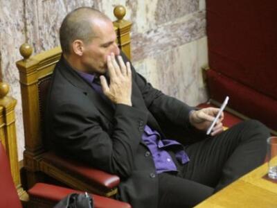 Με ποιον τσάταρε από το κινητό ο Βαρουφά...