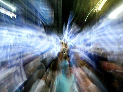 Η υποψήφια, ο ψηφοφόρος και το… δωμάτιο ...