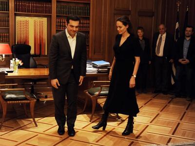 Λάμψη από Αντζελίνα στο Μαξίμου- Ολοκληρ...