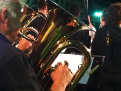 Πάτρα: Η μουσική πλημμύρισε την πλατεία ...