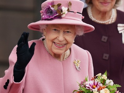 Βασίλισσα Ελισάβετ: Η ανακοίνωση στις πύ...