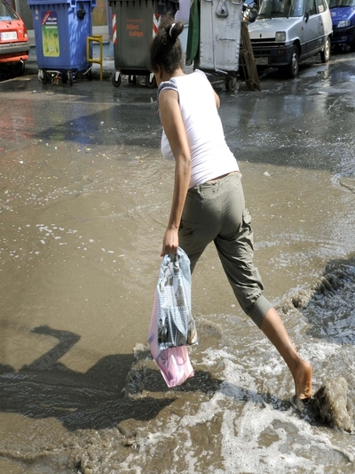 Σοβαρές ζημιές από την δυνατή νεροποντή