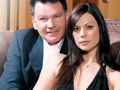 Κούγιας για Βατίδου: Ζητούσε μισθό για ν...