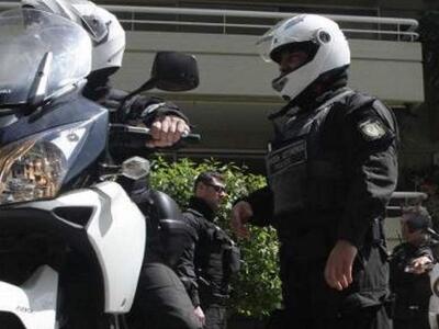 Τσακώθηκαν και τα... έσπασαν στον Πύργο ...