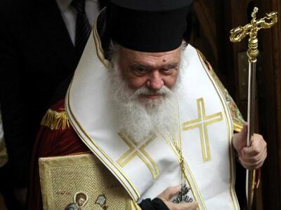 "Τα βιβλία της Ιστορίας και το Εθνό...