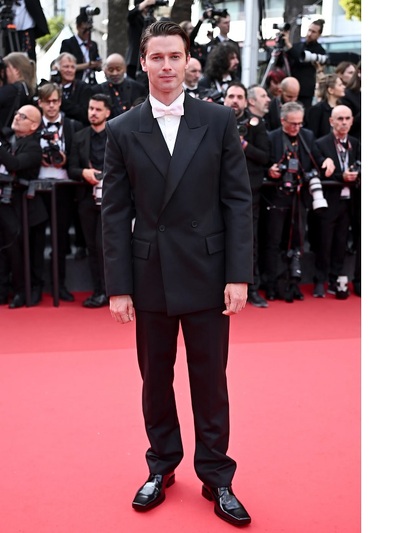 Πάτρικ Σβατζενέγκερ με Balenciaga 