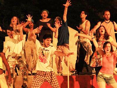 O Ο.Λ.ΠΑ. παρουσιάζει τη θεατρική ομάδα ...