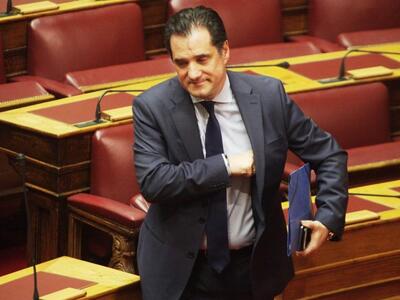 Μαξίμου σε Άδωνη: Έδωσες «δώρο» 65 εκατ....