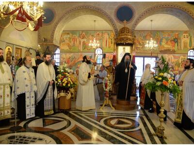 Πάτρα: Με λαμπρότητα τελέσθηκε ο Εσπεριν...
