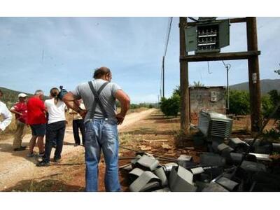 Τρεις Πακιστανοί πίσω απο τις κλοπές μετ...