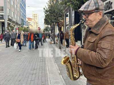 Οι Πατρινοί σε εορταστικούς ρυθμούς! «Αν...