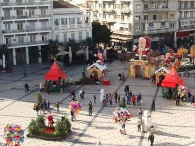 Πάτρα: Κι από Οκτώβρη... Χριστούγεννα! Έ...