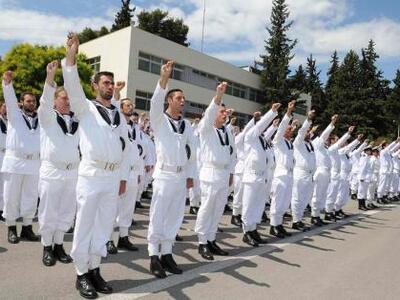 Καλούνται να καταταγούν στο Ναυτικό οι σ...