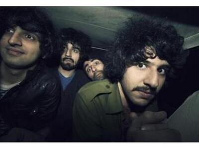 Σκότωσε τα τρία μέλη του συγκροτήματος τ...