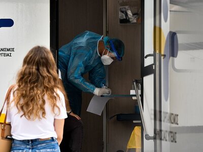 Κορωνοϊός: 2 δωρεάν τεστ ανά μήνα - Τι δ...