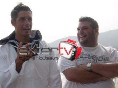 Ο Νίκος και ο Τόνυ την περίοδο που ο Νίκ...