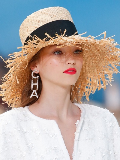 CHANEL
