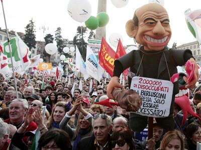 Στις κάλπες οι Ιταλοί ψηφοφόροι