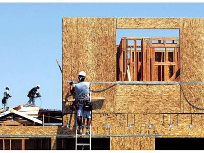 Κοντά 30% έχουν πέσει οι τιμές των διαμε...