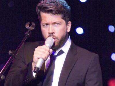 Ο γάμος του Χάρη Βαρθακούρη και η συγκίν...