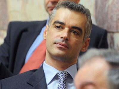 Για γραβάτες και μαντήλια, είναι πολλά τ...