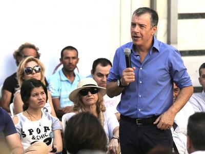 Στην Πάτρα στις 12 το μεσημέρι ο Σταύρος...