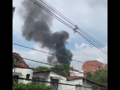 Κολομβία: Μικρό αεροσκάφος έπεσε σε κατο...