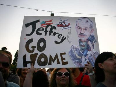 Αγανακτισμένοι απαντούν στο βίντεο της κ...