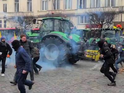 Βρυξέλλες: Σοβαρά επεισόδια μεταξύ αγροτ...
