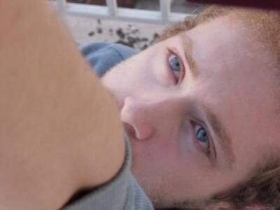 Η ταινία "Το αγόρι τρώει το φαγητό ...