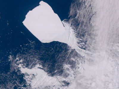Ανταρκτική: Λιώνει το μεγαλύτερο παγόβου...