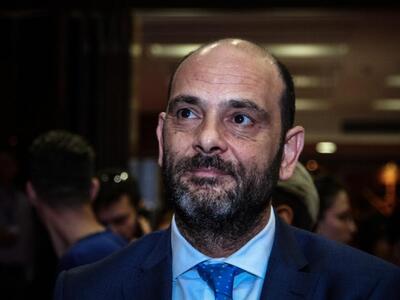 Ιάσονας Φωτήλας: "Ανίκανη και εθνικ...