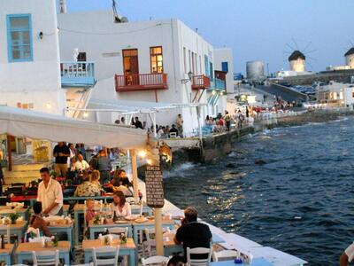 Γάμος- υπερπαραγωγή το καλοκαίρι στη Μύκ...